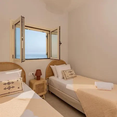 Athinas House Villa *